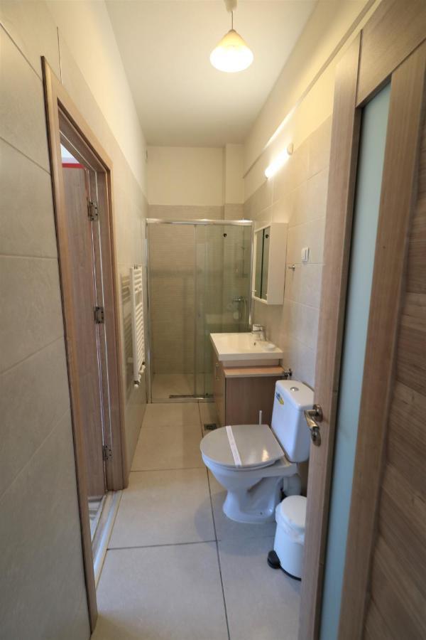Charming Cozy Apartment - Old Town - Free Minibar Бухарест Екстер'єр фото